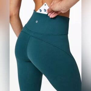 Lululemon In Movement Tight 28”